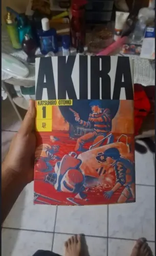 AKIRA MANGÁ VOL.1 EDITORA JBC - EXCELENTE ESTADO
