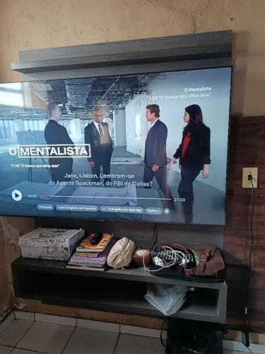 Raque de TV e painel