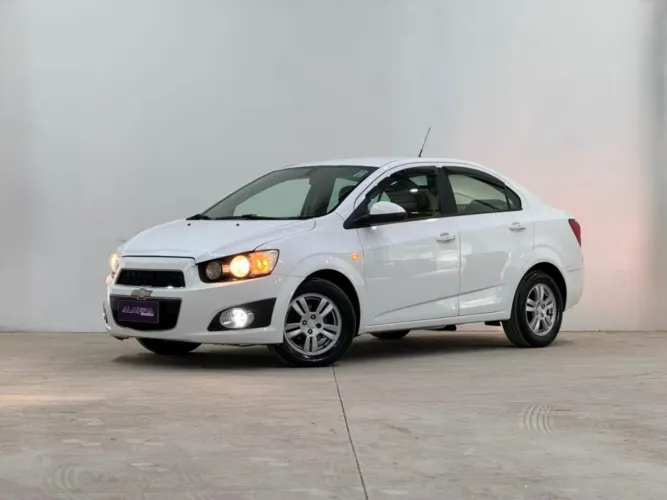 Chevrolet Sonic HB LT 1.6 16V Flexpower 5P Aut. 2013