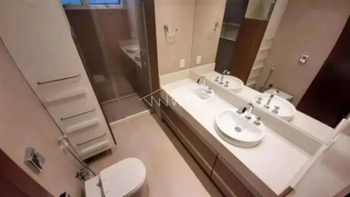 Apartamento : Padrão / Residencial / Lagoa