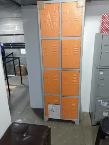 ROUPEIRO 8 PORTAS LARANJA AMAPA NOVO