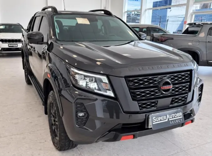 Nissan Frontier Pro4x CD 4X4 2.3 Bi-TB Die. AUT 2023