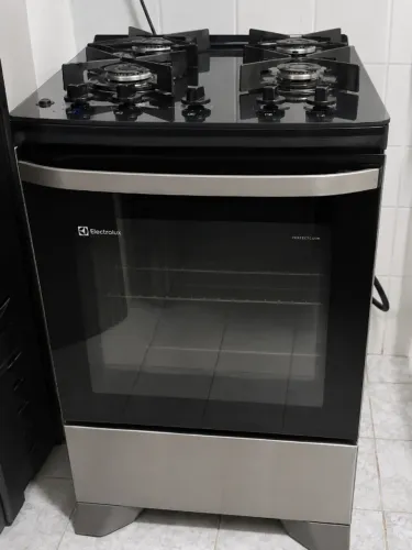 Fogão Electrolux Efficient 4 Bocas FE4GB - Mesa de Vidro - Bivolt