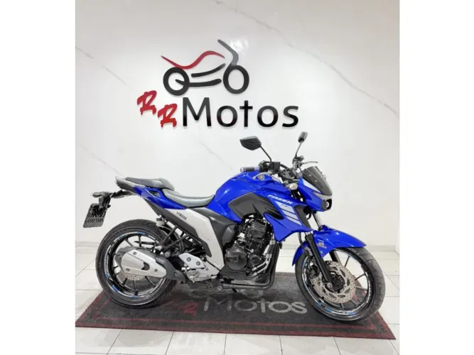 Yamaha Fz25 250 fazer capitã marvel flex 2023