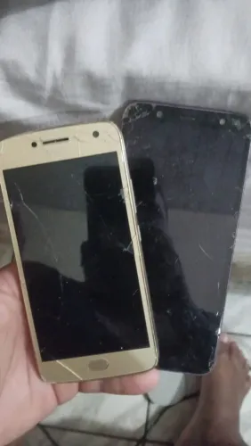 Vendo dois celulares pro preço de um