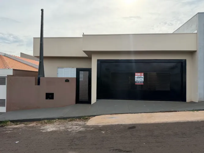 Casa Nova | 3 Quartos (1 Suíte) | Garagem para 2 Carros