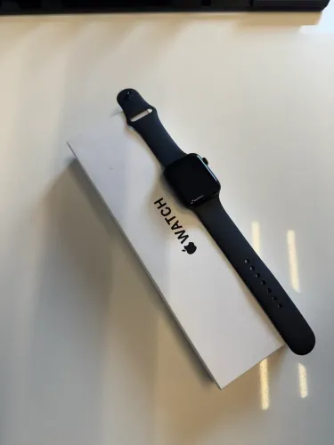 Apple Watch SE 2 44mm