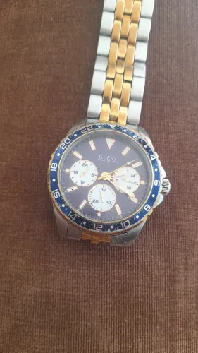 Relógios Guess originais . Valor por cada unidade...aceito trocas por celular