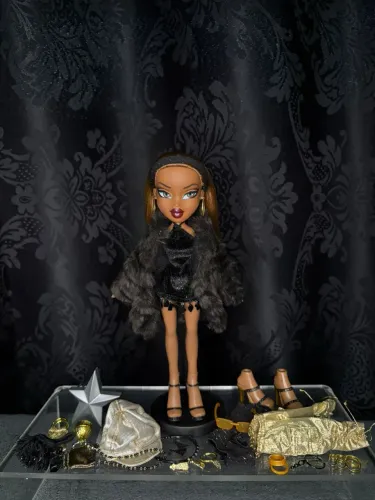 Bratz Sasha Flashback Fever