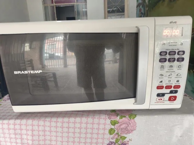 Microondas Brastemp, 30 litros. Entrego e garantia 