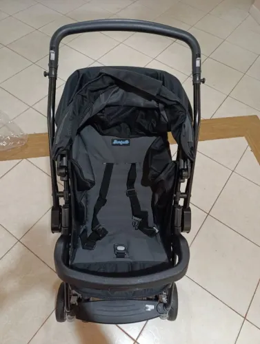 Carrinho de bebê Burigotto 