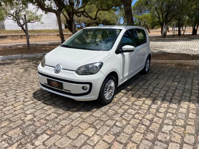 Volkswagen Up! Move 1.0 TSI Total Flex 12V 5P 2016