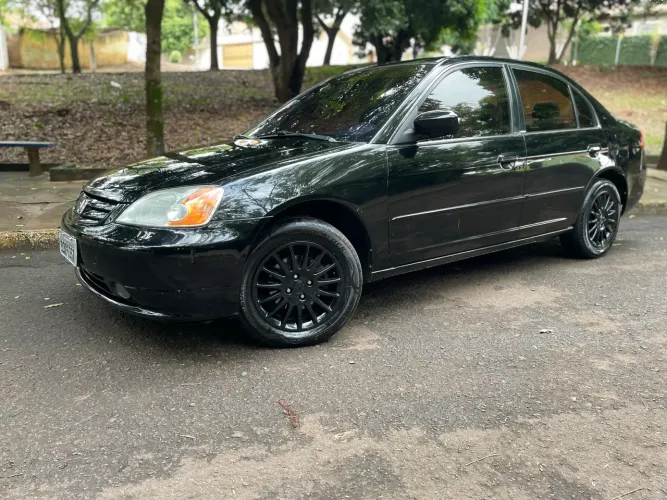 Honda Civic Sedan EX 1.7 16V 130cv Aut. 4P 2002