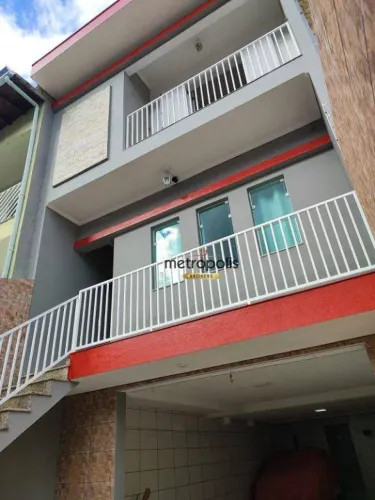 Sobrado com 3 dormitórios à venda, 249 m² por R$ 745.000,00 - Jardim Las Vegas - Santo And