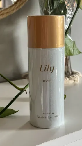 Body Splash Lily oBoticario