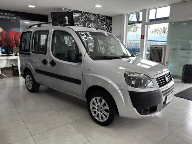 Fiat Doblo Essence 1.8 Flex 16V 5P 2021