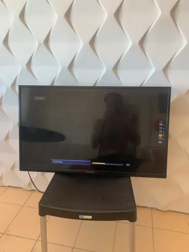 TV PANASONIC 32 POLEGADAS