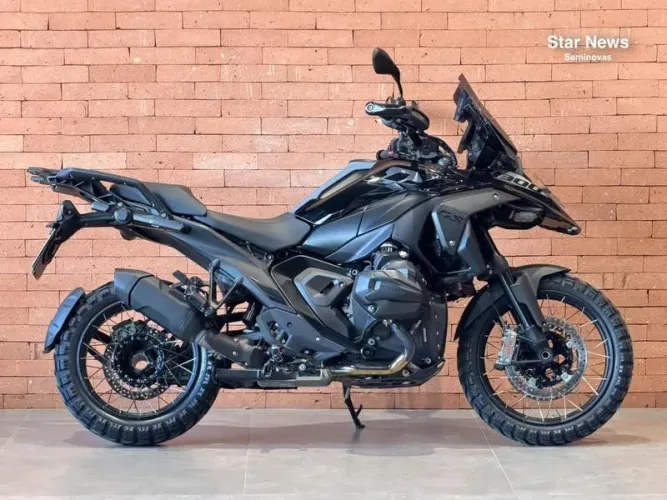 BMW R1300GS TRIPLE BLACK 2025