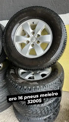 aro 20 4x100 e 4x108<br><br>pneus 80%<br><br>aceito troca