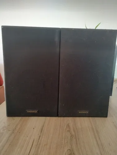 Caixa de som magnavox antiga