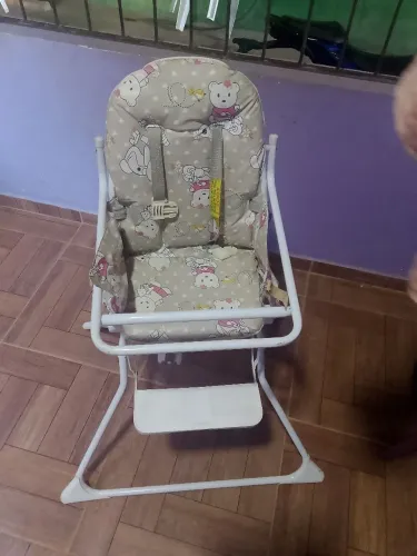 Somente venda , a bandeja já estava assim quando eu comprei ela,tirando isso está tudo bom