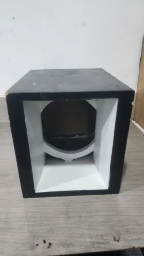 Caixa médio de 8" Polegadas