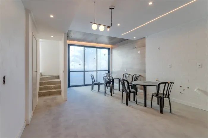 Casa à venda com 2 suítes no condomínio Vila Marathona, São Paulo - SP