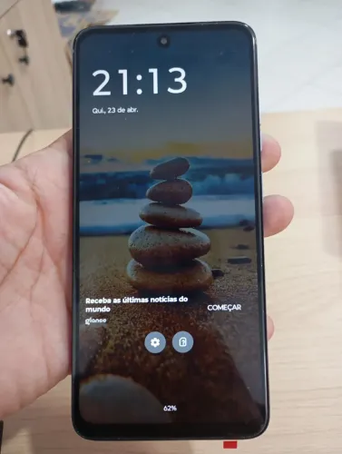 Celular moto G34 SOMENTE MARCAS DE USO.