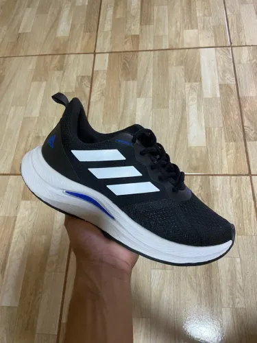 Tênis Adidas Corrida Original Seminovo Tamanho 41