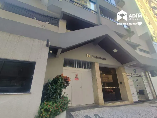 Aluguel anual: Apartamento quadra mar de 2 quartos sendo 1 suíte mobiliado no centro de Ba