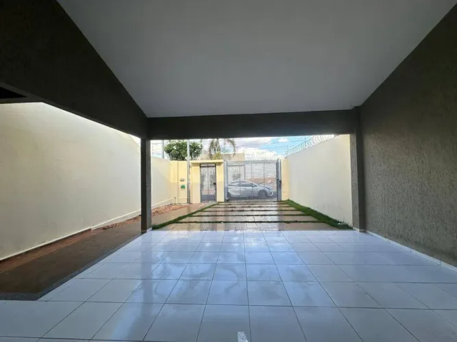 Casa com 3 quartos, Lourdes - Rio Verde