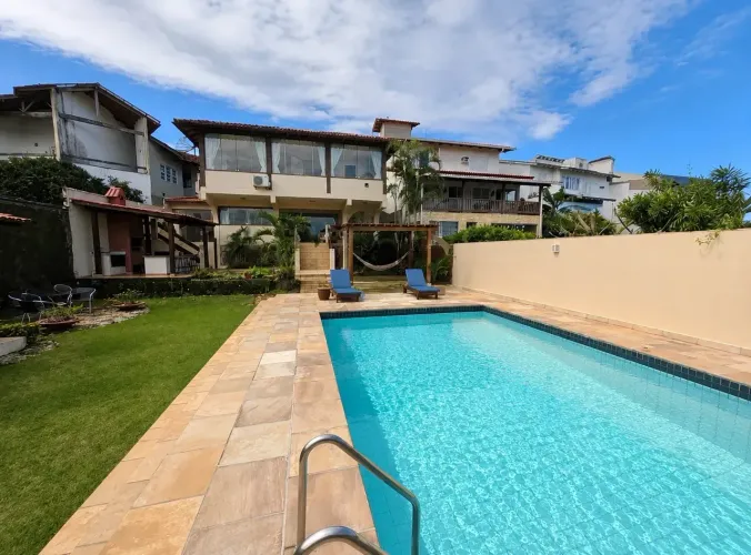 LINDA CASA 4 QUARTOS À VENDA ILHA DO BOI VITORIA