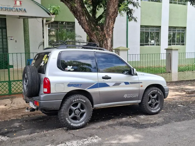 Suzuki Grand Vitara 2.0 16V 3P 2001
