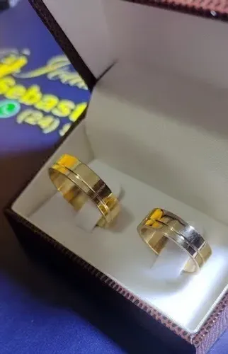 Par Alianças Ouro 18 Kilates 7 Gramas 6 mm Maciça