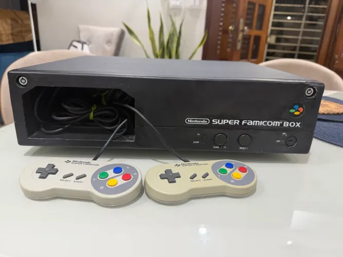 Super Famicom Box