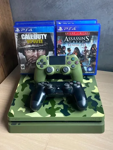 PS4 Slim 1TB Edição Limitada WWII Camuflado + 2 Controles + 4 Jogos (Nunca Aberto)