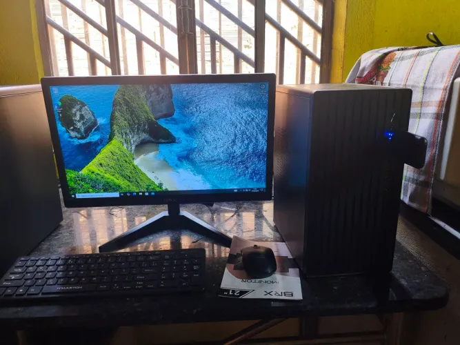 PC Intel Core i7 de 16GB Ram + 480GB Com Monitor Teclado e Mouse todos novos