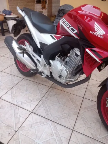 Honda Twister 2022