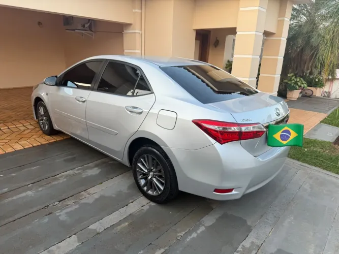 Toyota Corolla XEI 2.0 Flex 16V Aut. 2016