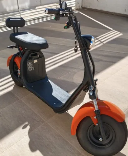Scooter Elétrica Gloov 2000W