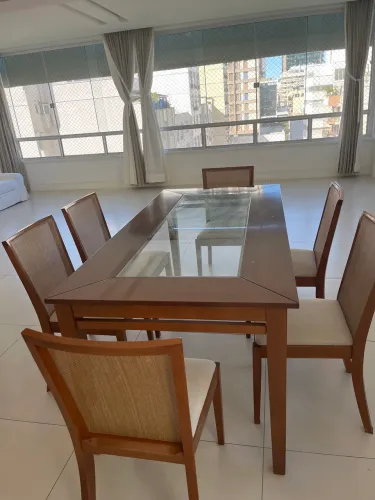 Mesa de Jantar em Madeira Maciça com Tampo de Vidro + 6 Cadeiras Estofadas
