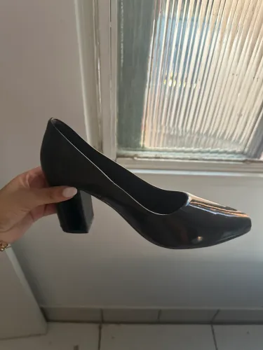 scarpin preto
