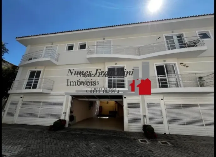 Venda de Casa em Condomínio na Vila Santana, 3 quartos, 1 suíte, 4 vagas, 151m² - São Paul