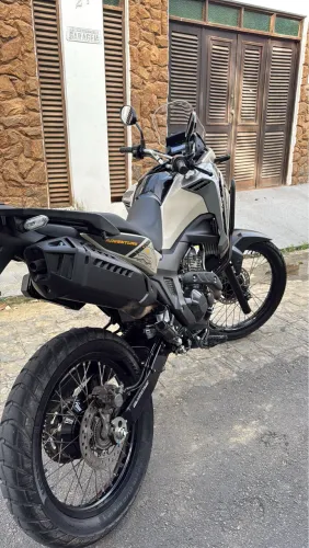 SAHARA 300 ADV 2025