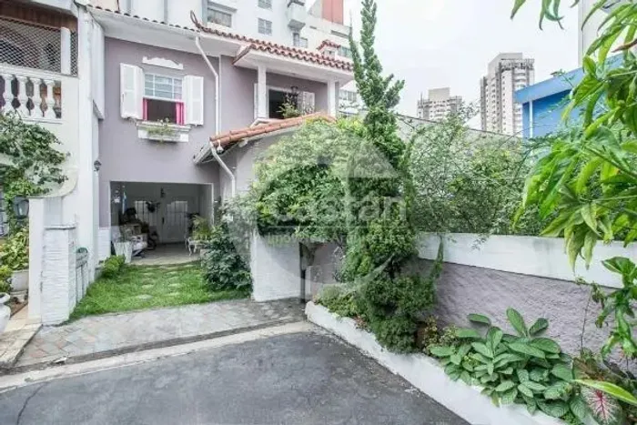 Casa em Vila em Cambuci