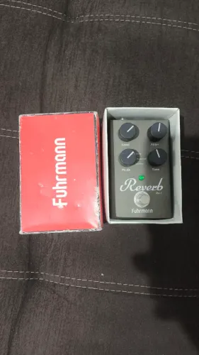 Boss CE5