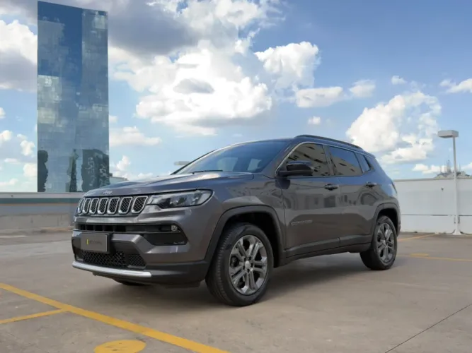 Jeep Compass Long. T270 1.3 TB 4X2 Flex AUT 2023