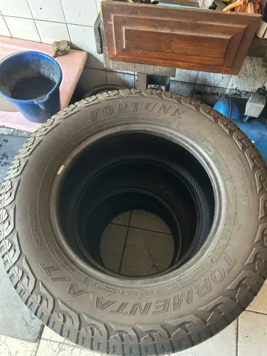 Pneu 265/65/17