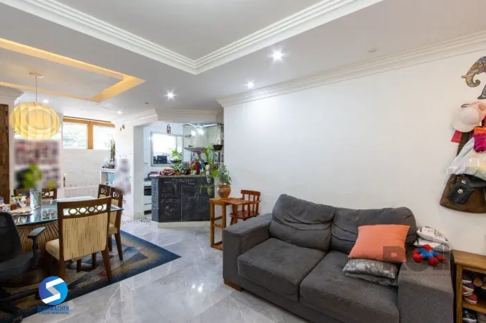 Casa Condominio para Venda - 139m², 3 quartos, 1 suite, 1 vaga - Cavalhada