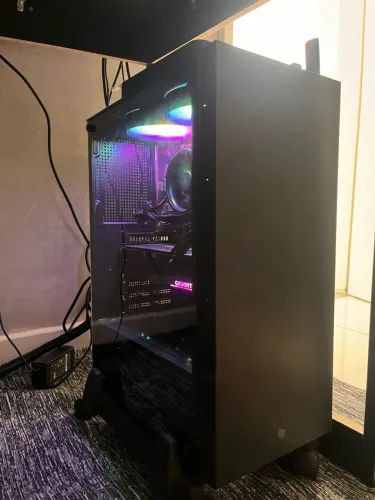 PC Gamer RX 7600 R5 5500 16 Gb RAM